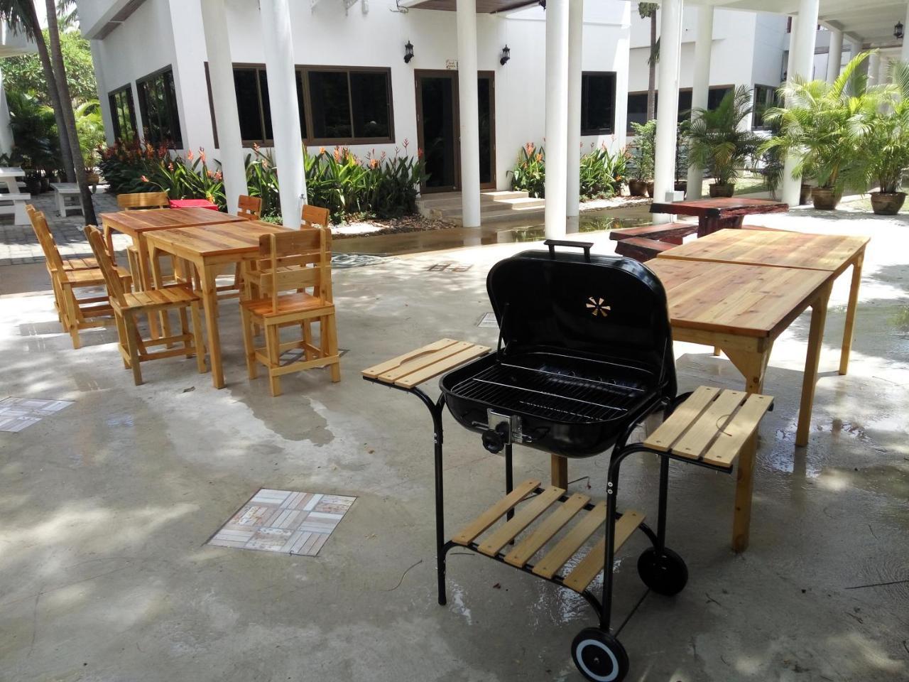 Hotel The Sun House HHQ Exterior foto